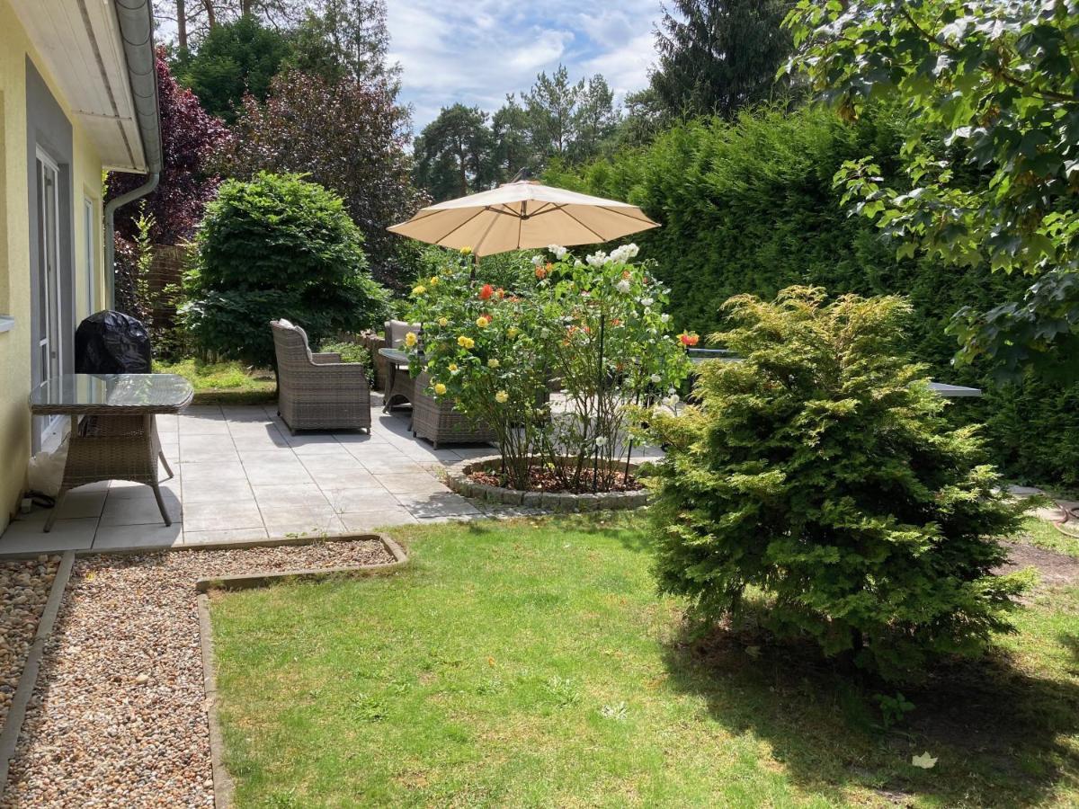 Ferienhaus Blaumond Mit Gartensauna Wandlitz Exterior photo